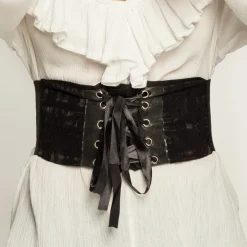 Corset Negro Corto