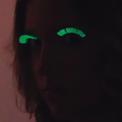 Pestañas Fluorescentes