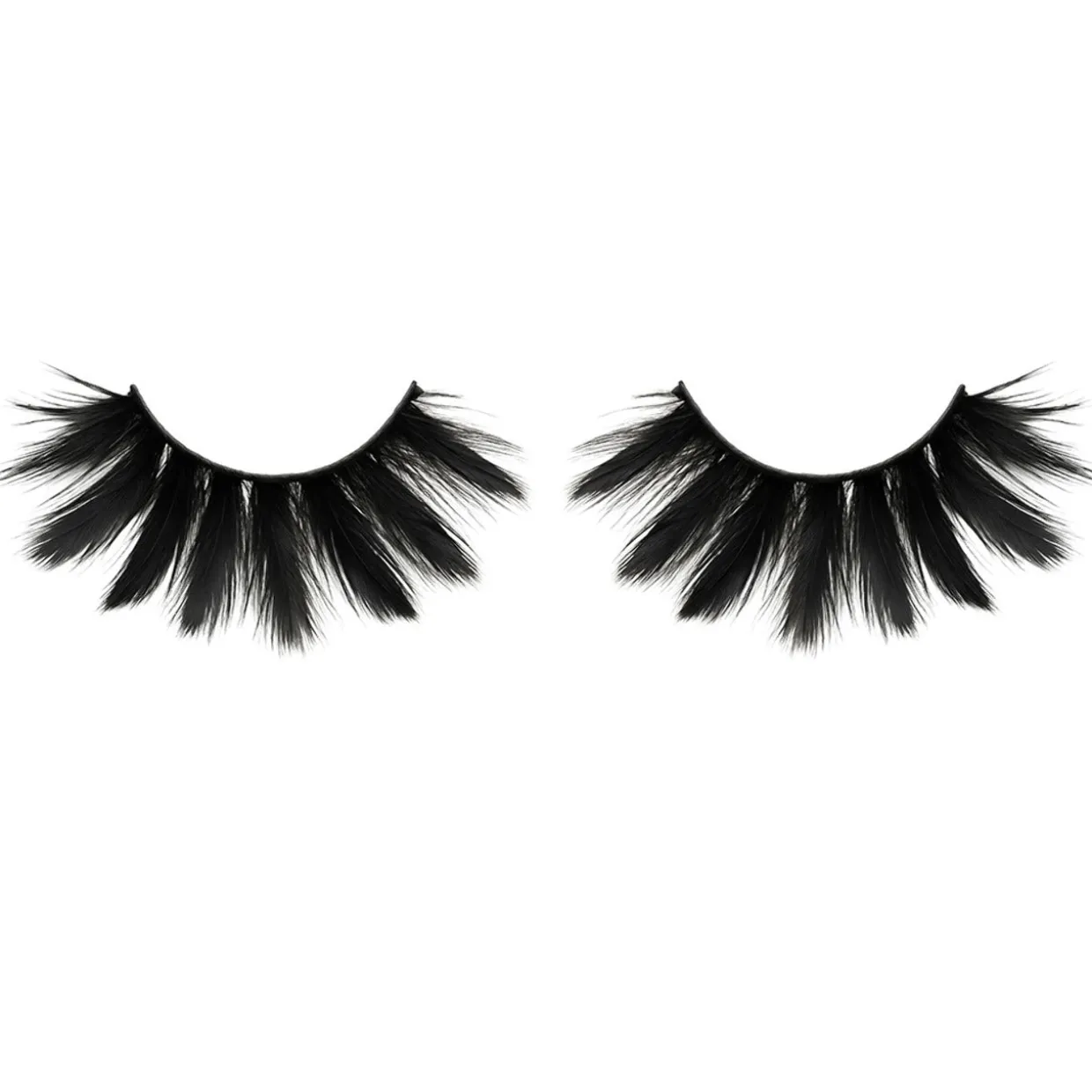 Pestañas Plumas Negras